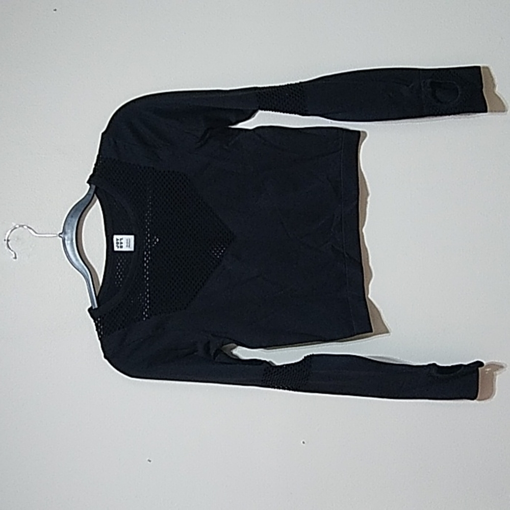 JoyLab Long Sleeve Crop Work Out Top
